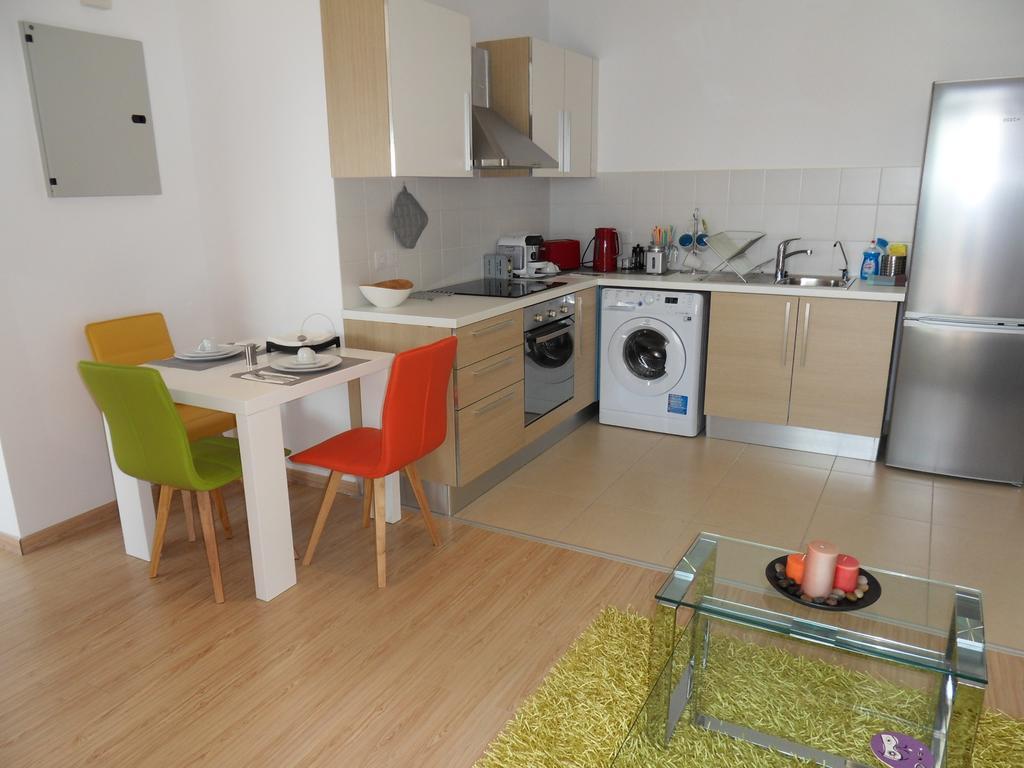 Eden Beach Apartment 611 Limassol Room photo
